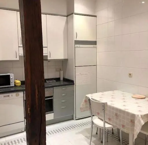 En Playa De Ondarreta